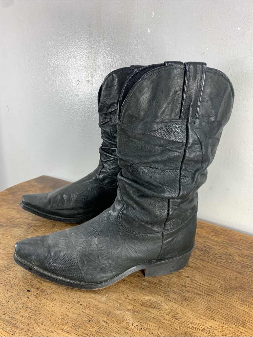 Vintage made in USA Durango unisex distressed leather cowboy boots